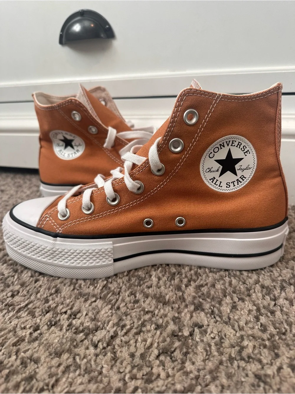 Platform converse